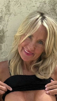 Dianne Fox of Internaldrive