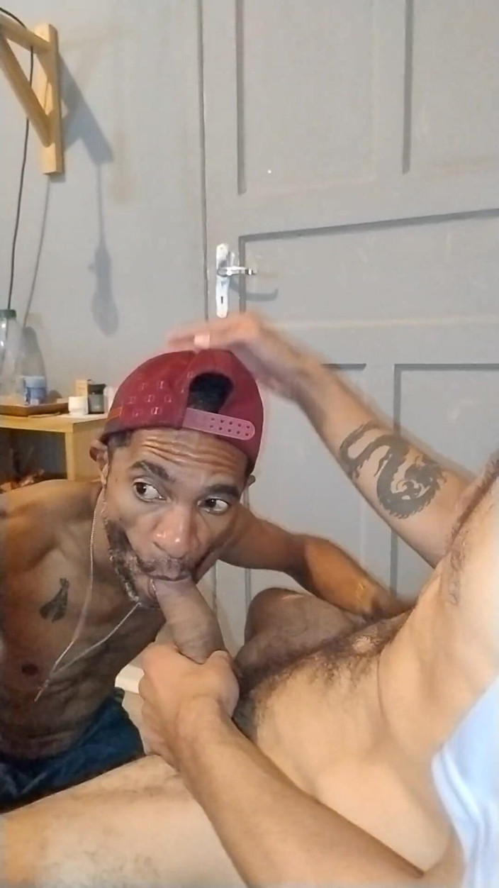 Virtual ToyBoy: Cer un mesaj înainte să pleci