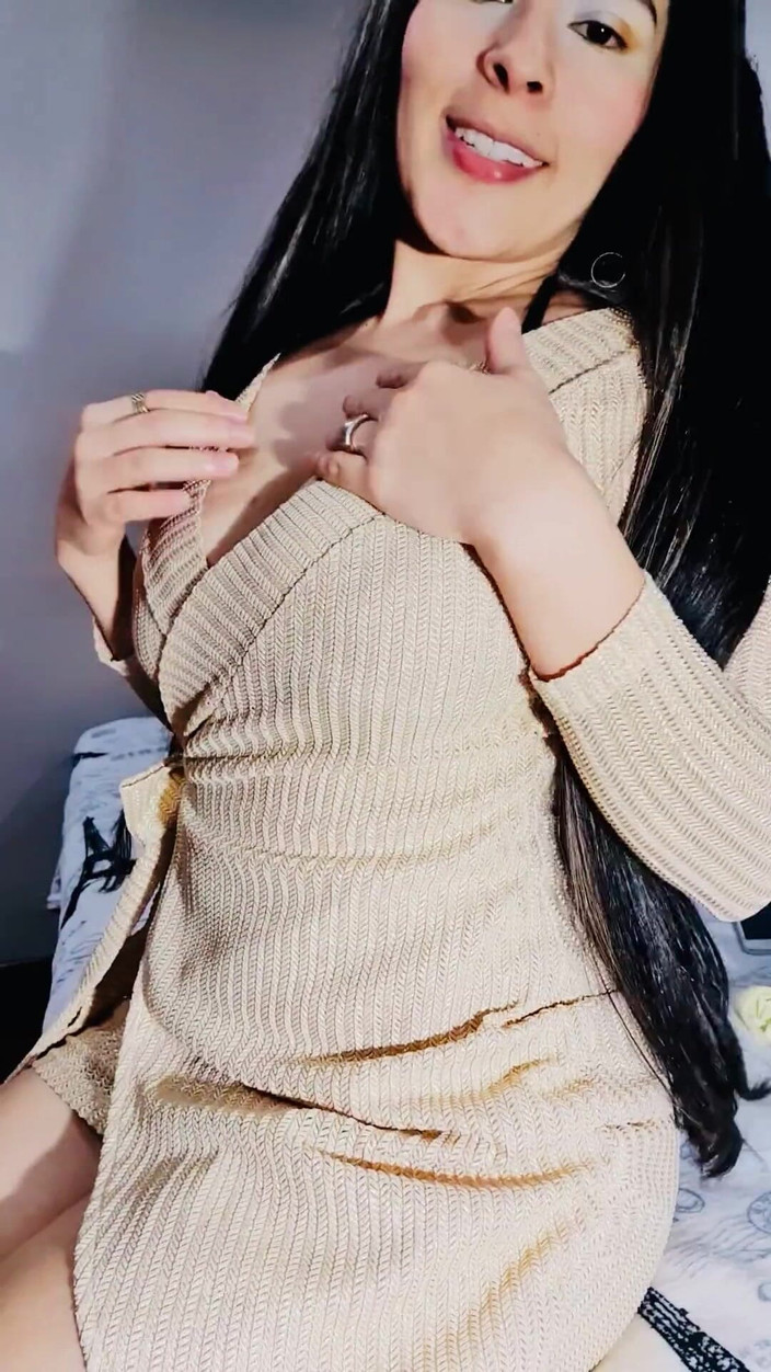 Vika_Sexting: Golden Skin的神秘