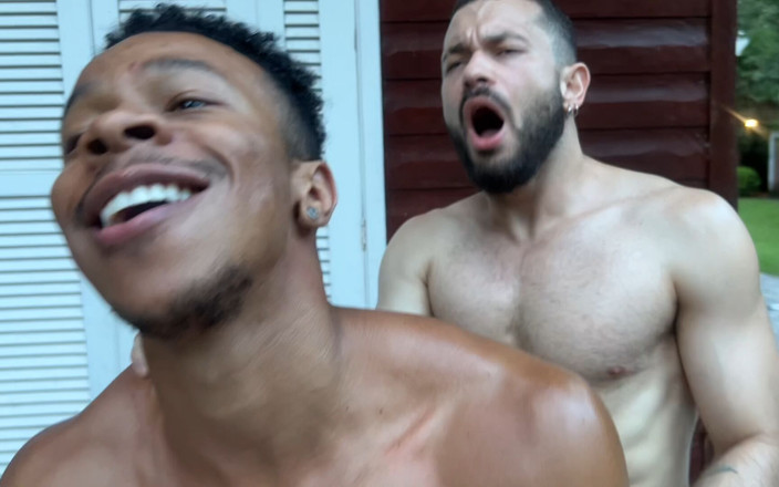wantonboybr: Versatile Outdoor Sex