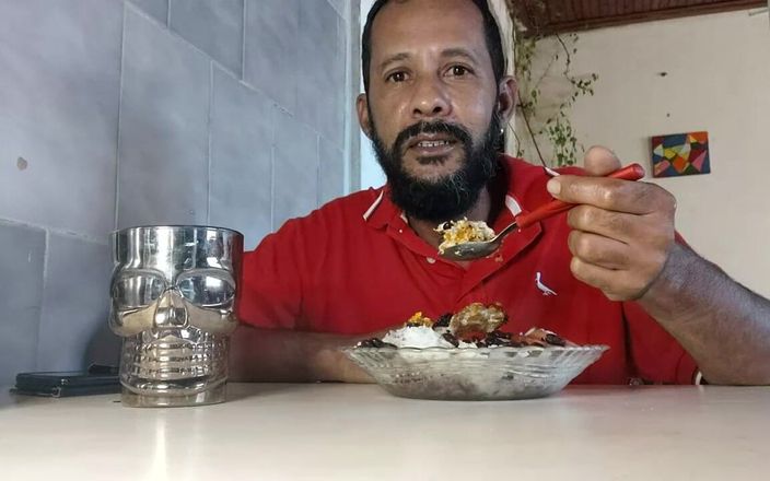 Stink HairyMale: Time of Lunch