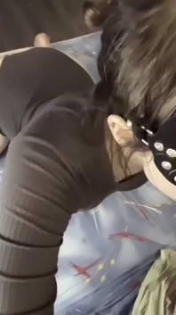 Blowjob sudut pandangan pertama KittyElfia