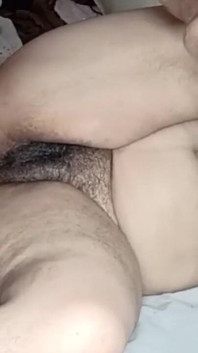 힌디어 섹시한 신음으로 존나게 따먹히는 핫한 인도녀 BBW Netu Finger