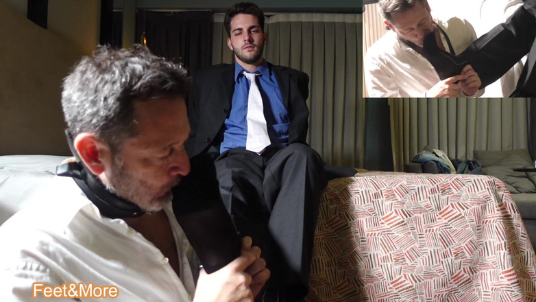 Fer All for pleasure: Șosete transparente pentru Sub Fer Worship Boss