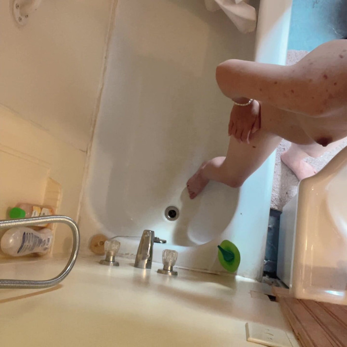 sweethanajapanese: Simple Clothers Hana Get Them off