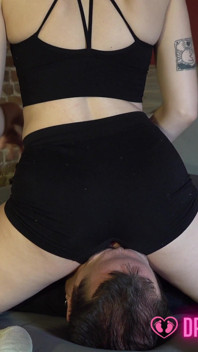 Melina's Intense Yoga Session - dreamgirls in Socks