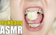 Arya Grander: ASMR în videoclip mukbang cu aparat dentar