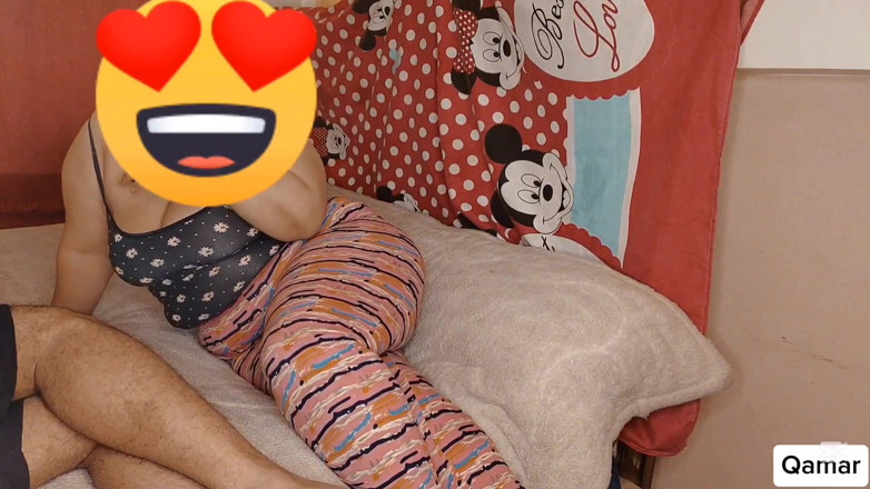 moonx: Un film di sesso egiziano con qamar che fa sesso...