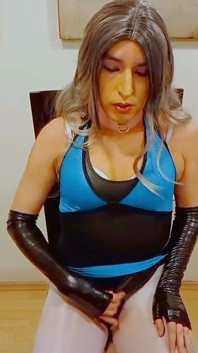 Sessione di masturbazione transvestita