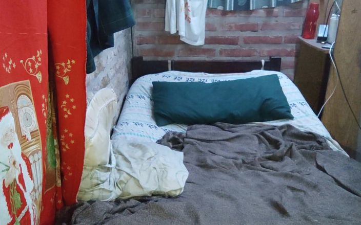 ALISONGONZALEZ26: Argentinská baculka naolejovaná do ocasu Full HD