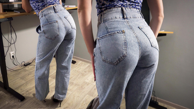 Teasecombo 4K: Mamuśka sekretarka w High Weist Jeans dokucza jej ładny tyłek