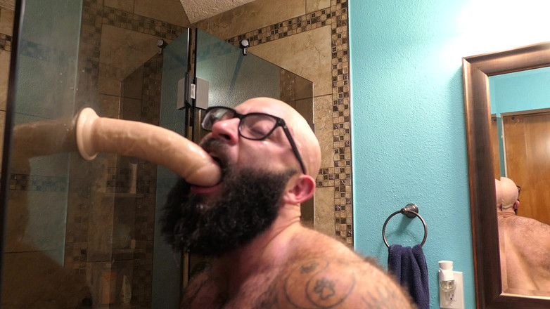 TripleXTransMan: Treinamento na garganta profunda