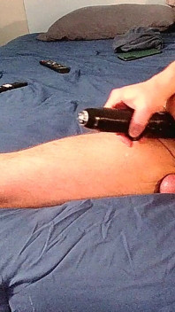 Genießen sie einen vibrierenden BBC-dildo, der mein loch fickt