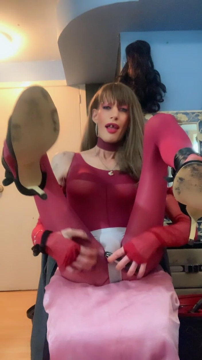Lisa Luvly: 勃艮第宝贝！！