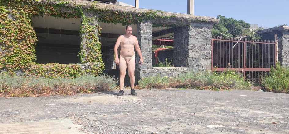 Mirko2589: Nude Boy Near the Sea