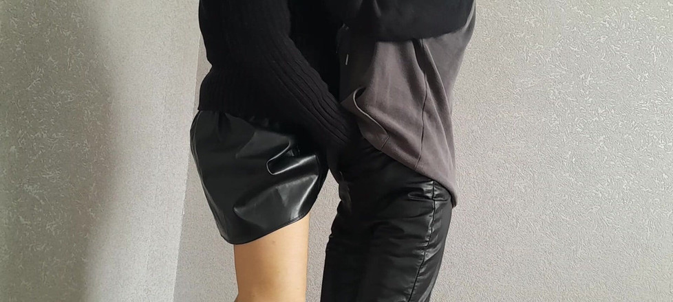 Lesbian-candys: Twee hetero-vriendinnen proberen voor het eerst lesbische seks en ze...