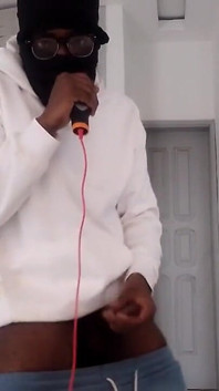 I Masturbate While I'm Singing
