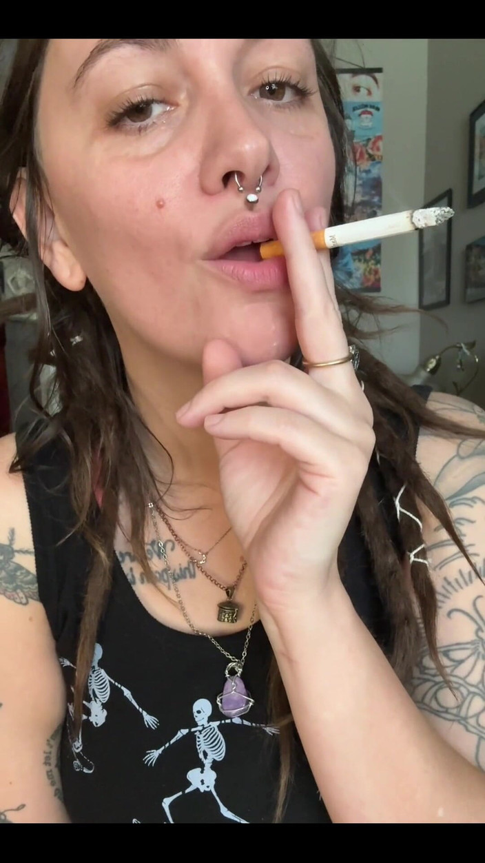 Chery Trees: 너와 침을 흘리며 연기를 내뿜어