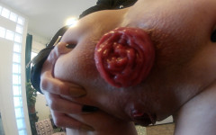 Forest-Whore: 射在我的脱垂上，尿在我的阴户上