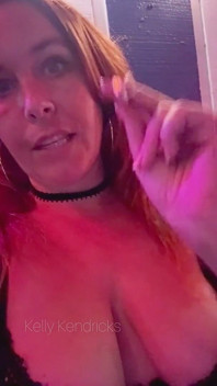 Boobie Bar Kuřačka