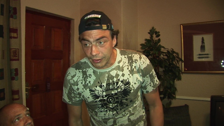 Exotic Girls: Horny German guy fucks African lady in hotel