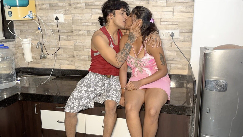 Golupaa: Паренек сделал невестку соседа своей подругой