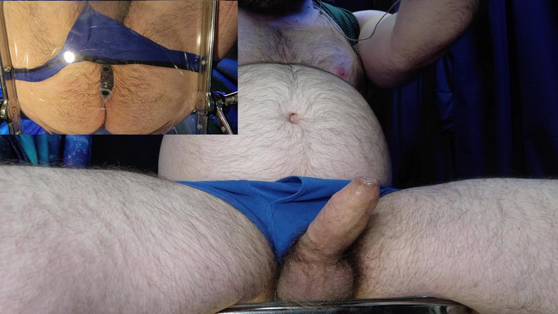 JJ7779: Gara-gara penontonku ngocok kontolku dengan ganas, aku lagi asik ngocok...