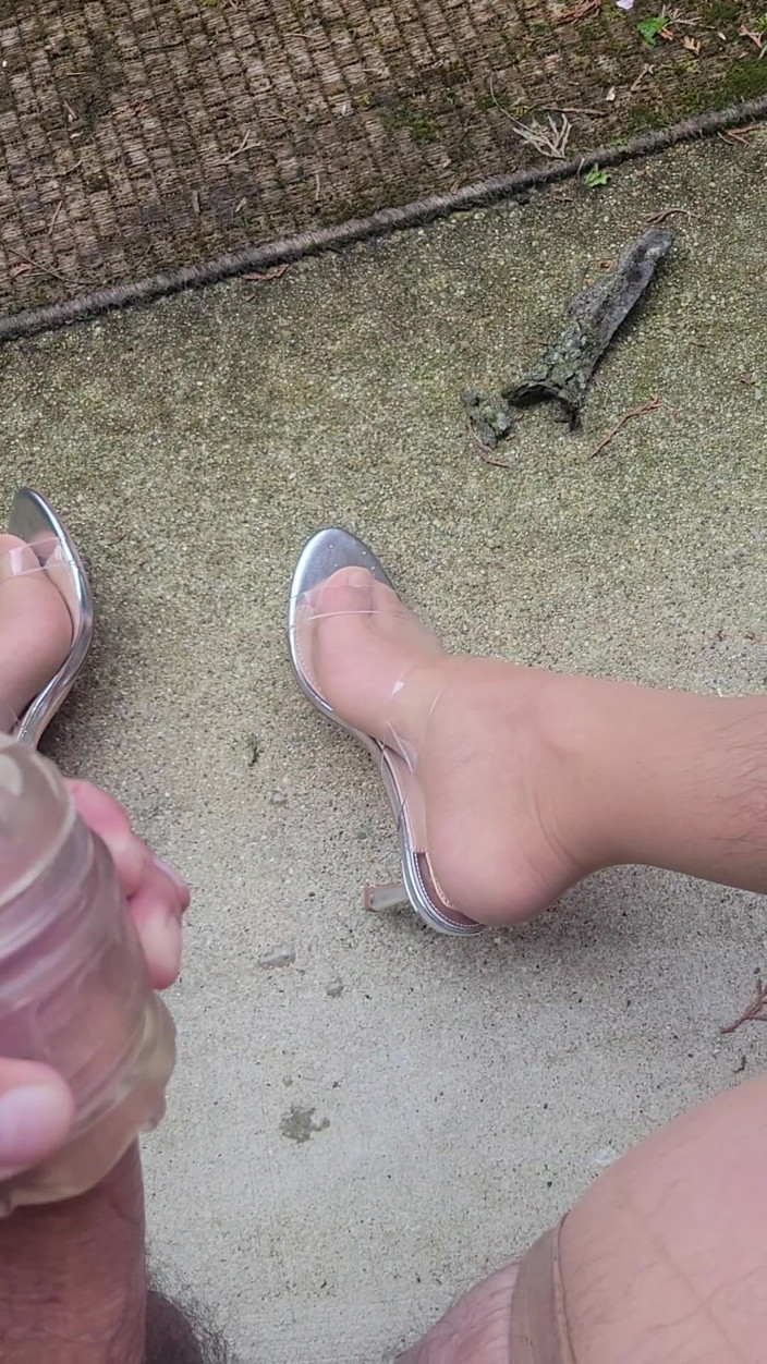 Feet Lover: Cumming on My Pretty Nylon Feet