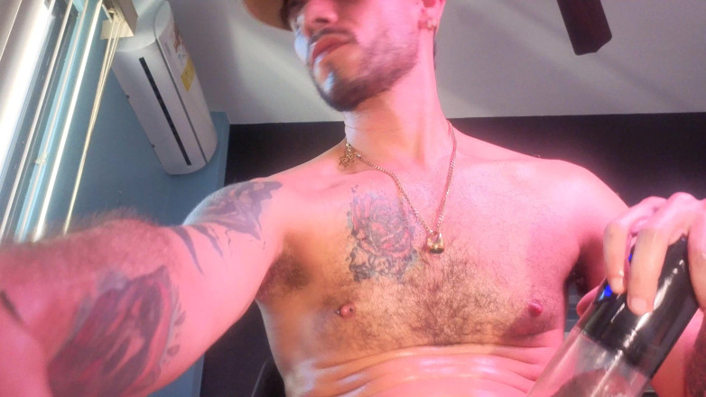 frankboxreal: Pumping a Fleshy and Venous Cock, Do You Want to...