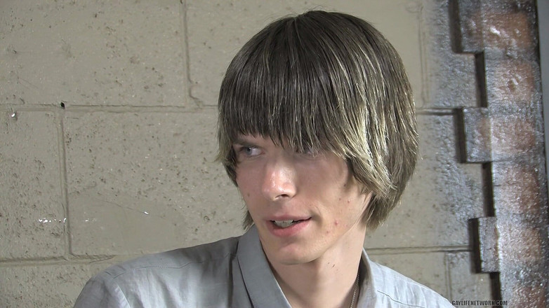 Teach Twinks: Glory Hole Leads to Glorious Facial