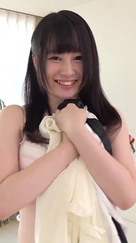 Nozomi yune - ragazza estremamente carina ed affamata firma esclusivamente con maxing