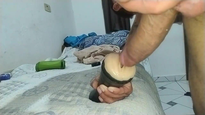 Virtual ToyBoy: Spettacolo con latte alla fine