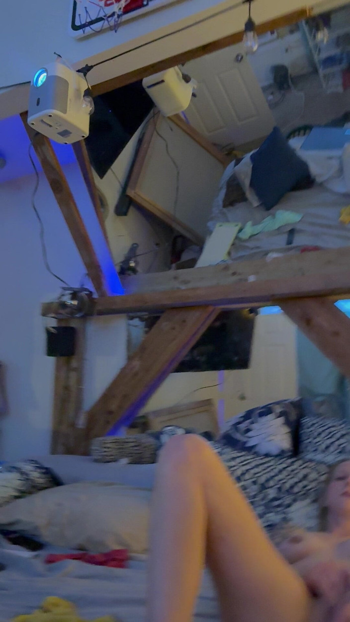 Ddub: Halle heet en nat