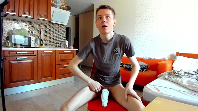 Morflot24: Pierwszy wytrysk 18-latka