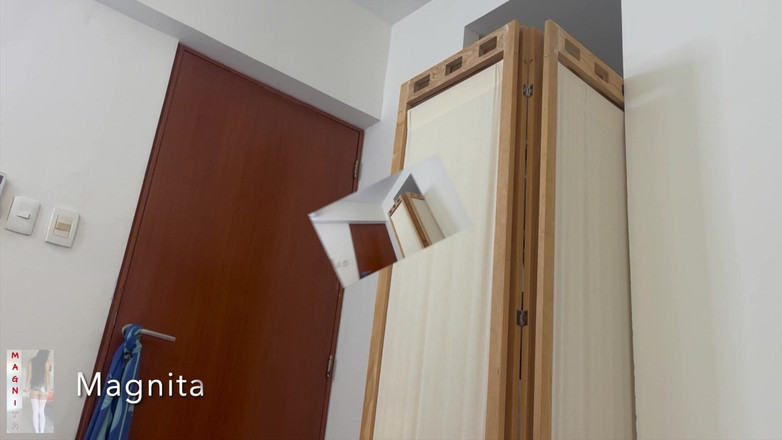 Magnita: 继父变得饥渴帮助我选择沙滩礼服