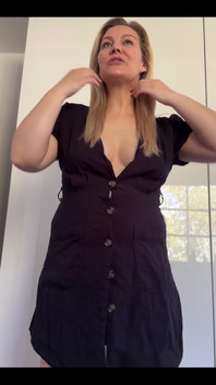 Poate voi lăsa chiloții jos?