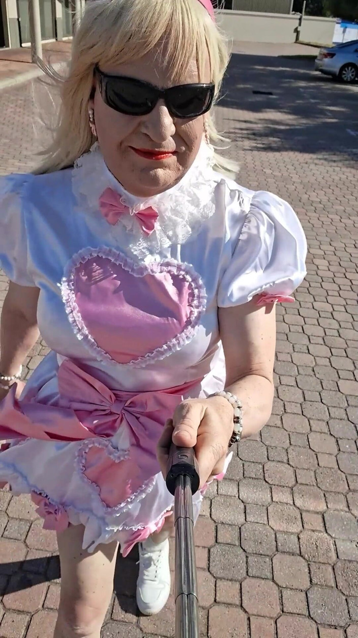 Sissymandy24: Sissymandy Loveheart Dress