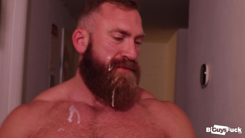Bi Guys Fuck: Secret Bi-sex Threesome