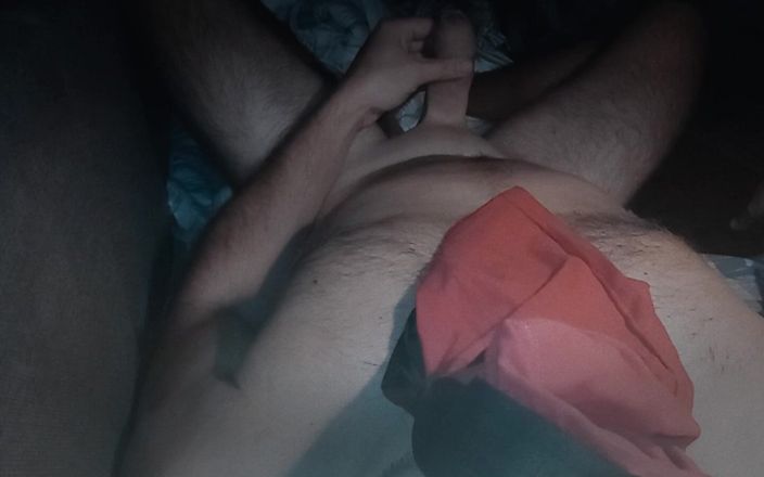 White Ukrainian Dick: Ich liebe den geruch von höschen