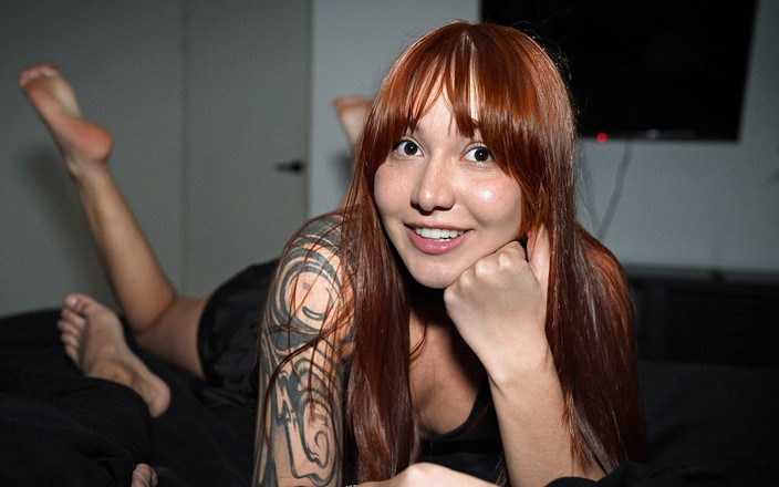 Drilled: Рыжая сводная сестренка хочет, чтобы я обучал ее сексу