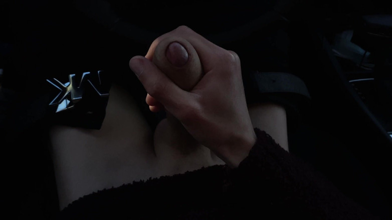 Matthew hotty: Elle s’encule dans la voiture et jouit - bite non circoncise