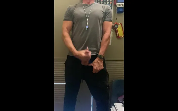JockDad87: Buff Dilf Coach Jockdad87 Whistle Cumshot