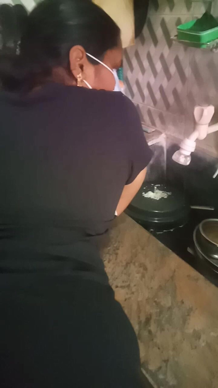 Pickup maami: Dapur kerja di maami