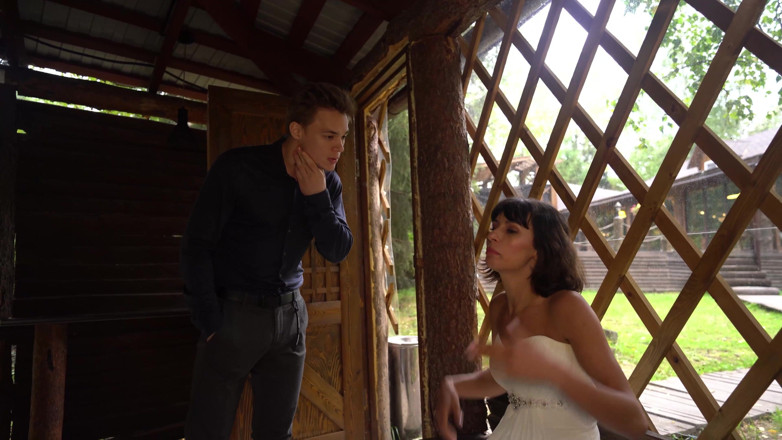Murkovski: Lover Cumshot Inside Bride at Wedding