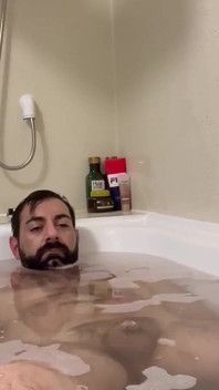 Leocharmed - Bath Pilot