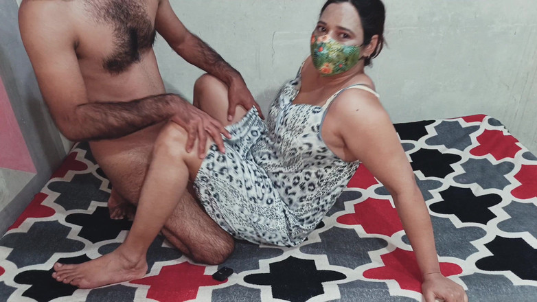 Gullnazkhan: Indische desi bhabhi wurde einer indischen tante mit großem schwanz...