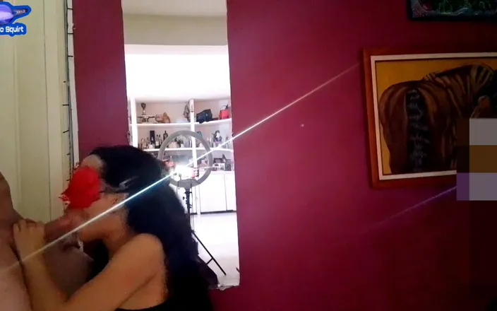 Saturno Squirt: Pohledný nevlastní syn má rychlý sex se svou nevěrnou a...