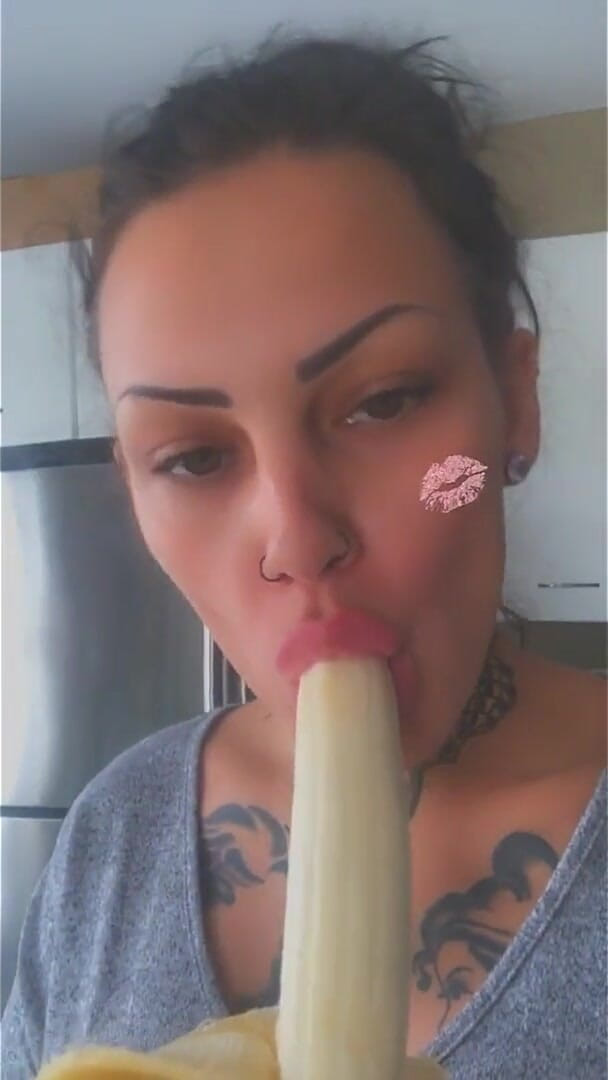 2020 Banana Blowjob Compilation (Darcy Diamond)