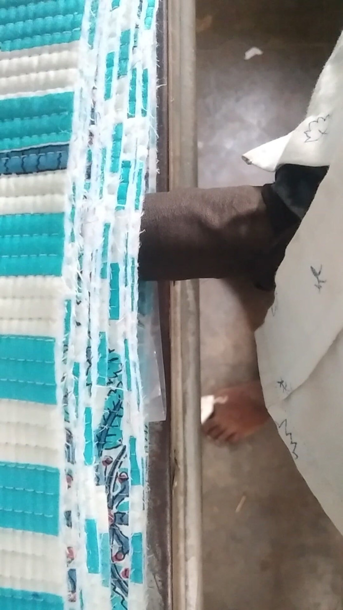 GlassCenterline86: XXX Yor Ka Kitna Bara Laind Hai