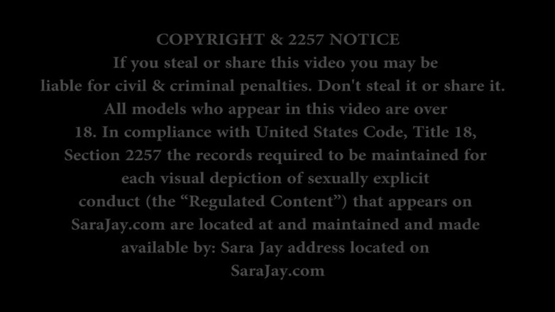 Sara Jay: サラジェイポンド大学スタッドお尻!